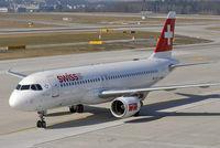 HB-IJJ @ LSZH - at zurich