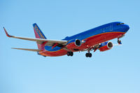 N8306H @ KLAX - Arrival Runway 24R - by Marty Kusch