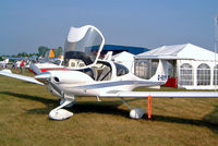 C-FRTY @ CYOO - Diamond DA.40 Star [40.499] Oshawa~C 25/06/2005 - by Ray Barber