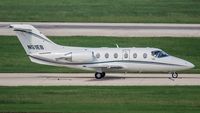 N51EB @ KSAT - taxying to the active - by Friedrich Becker