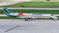 N11544 @ KSAT - taxying to the gate - by Friedrich Becker