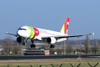 CS-TNJ @ EBBR - Landing