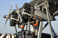 N28V @ LFFQ - at lffq - by Volker Hilpert