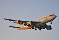 B-HKV @ EGLL - Finals to 27L in dawn sunshine - by John Coates