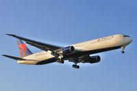 N825MH @ EGLL - Early morning finals to 27L - by John Coates
