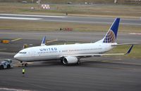N87513 @ KPDX - Boeing 737-800