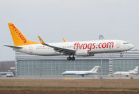 TC-CPG @ LOWW - Pegasus B737 - by Thomas Ranner
