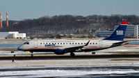 N135HQ @ KDCA - Takeoff roll National - by Ronald Barker