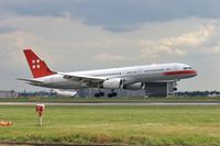 HB-IEE @ EGLL - Touchdown 27R - by John Coates