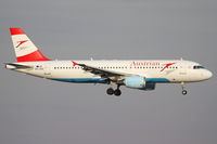 OE-LBQ @ LOWW - Austrian A320 - by Thomas Ranner
