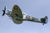 G-OXVI @ EGSU - Flying Legends