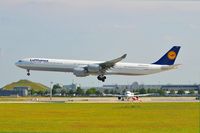 D-AIHP @ EDDM - Arriving from somewhere else... - by David Pauritsch