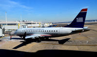 N817MD @ KDCA - Taxi to parking National - by Ronald Barker