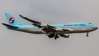 HL7439 @ EDDF - on final at Frankfurt - by Friedrich Becker