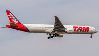 PT-MUA @ EDDF - on final at Frankfurt