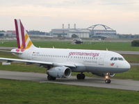 D-AGWX @ EDDH - Germanwings (GWI)