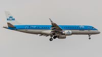 PH-EZA @ EDDF - on final at Frankfurt - by Friedrich Becker