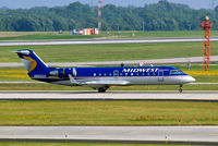 N983CA @ KMKE - Canadair CRJ-100ER [7169] (Midwest Connect) Milwaukee~N 27/07/2008 - by Ray Barber