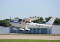 N935FA @ KOSH - Cessna 182T