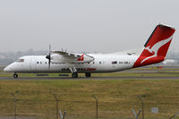 VH-SBJ @ YSSY - taxi to 34R - by Bill Mallinson