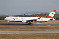 OE-LAW @ LOWW - Austrian Airlines Boeing 767