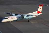 OE-LGD @ LOWW - Austrian DHC8 - by Thomas Ranner