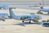 EC-LVP @ LOWW - Surprising visitor... - by David Pauritsch