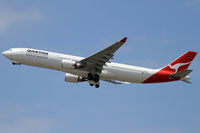 VH-QPH @ YSSY - away from 34L - by Bill Mallinson