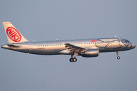 OE-LEC @ VIE - NIKI