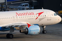 OE-LBL @ VIE - Austrian Airlines - by Chris Jilli