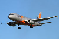 VH-VGP @ NZCH - finals to 02 - by Bill Mallinson