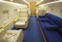 OE-IHK @ LOWW - CL600