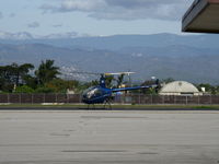 N4081H @ OXR - 1991 Robinson R22 BETA, Lycoming (H)O-320-B2C 160 Hp for takeoff, two-place, hover and maneuvering practice over ramp - by Doug Robertson