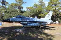 80-0573 @ VPS - F-16 at USAF Armament Museum