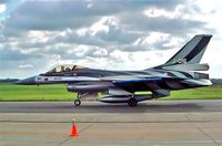 J-016 @ EHLW - General Dynamics F-16AM Fighting Falcon [6D-172] (Royal Netherlands Air Force) Leeuwarden~PH 11/09/2003