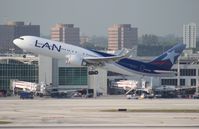 CC-BDI @ MIA - LAN 767-300