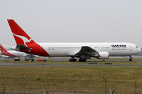 VH-OGU @ YSSY - taxiing from 34R - by Bill Mallinson