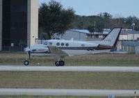 C-FTPE @ ORL - Beech C90A - by Florida Metal
