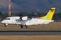 OE-LKB @ VIE - Welcome Air