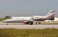 N862PA @ KFLL - Delta Private Jets Learjet 60 - by FerryPNL