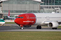 LN-NGI @ EIDW - lining up for departure on runway 28