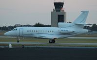 M-WING @ ORL - Falcon 900DX