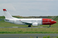 LN-KHA @ EKCH - Boeing 737-31S [29100] (Norwegian Air Shuttle) Copenhagen-Kastrup~OY 11/06/2008 - by Ray Barber