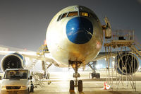 OE-LPE @ VIE - Austrian Airlines