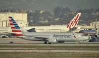 N973AN @ KLAX - Taxiing to gate at LAX - by Todd Royer