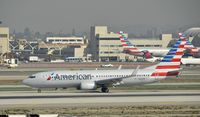 N832NN @ KLAX - Taxiing to gate at LAX - by Todd Royer