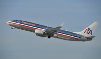 N934NN @ KLAX - Departing LAX on 25R - by Todd Royer