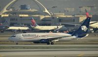 N342AM @ KLAX - Taxiing to gate at LAX - by Todd Royer