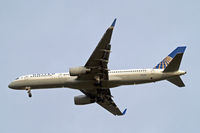 N17139 @ EGLL - Boeing 757-224 [30352] (United Airlines) Home~G 03/02/2011. On approach 27R.