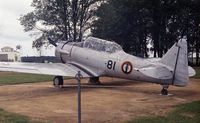 81 - Open day at Lann-Bihouée French Navy airbase on 1972-07-09; aircraft preserved as gate-guard. - by J-F GUEGUIN